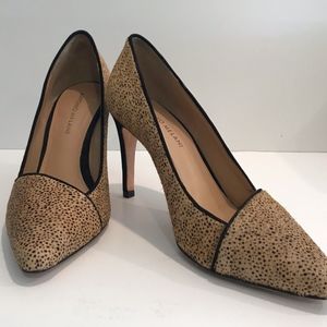 SEXY!  Antonio Melani Animal Print Pumps Size 9